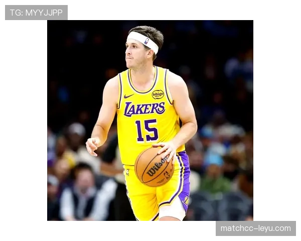 足坛新星闪耀：年轻球员重塑比赛格局，实力备受瞩目