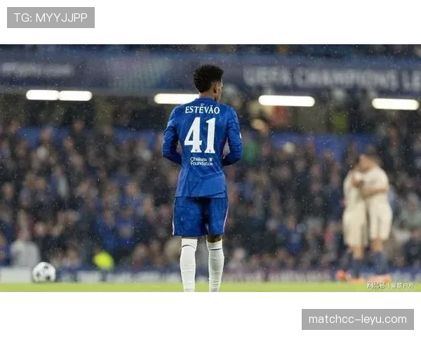 阿纳斯·扎尔里闪耀英超赛场，新星崛起或将重塑联赛格局