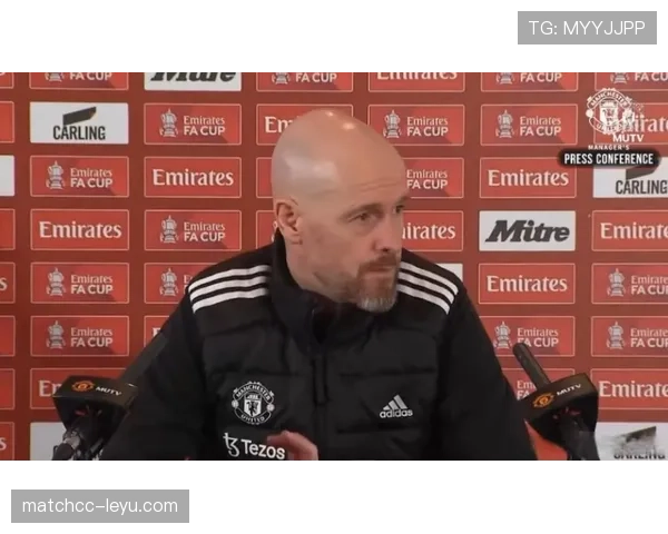 滕哈赫的曼联怎么了?战术混乱+更衣室失控,豪门的黄昏已至 滕哈赫的曼联怎么了?战术混乱+更衣室失控,豪门的黄昏已至