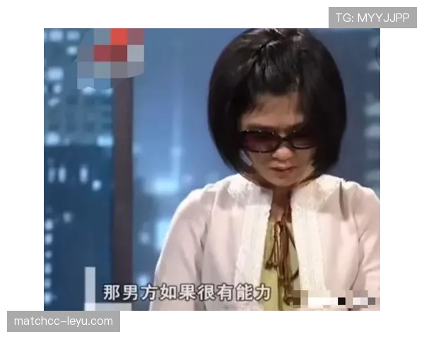 史梦瑶一出场我就心虚，几只包直接把我工资按回零花钱